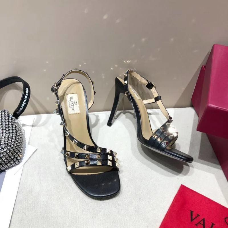 Valentino Fashion Trending Leather Women High Heels Shoes Women Sandals Heel