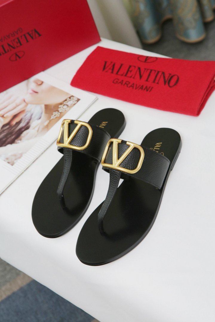 Valentino Women's Fashion Casual Sandals Slipper Shoes 06216