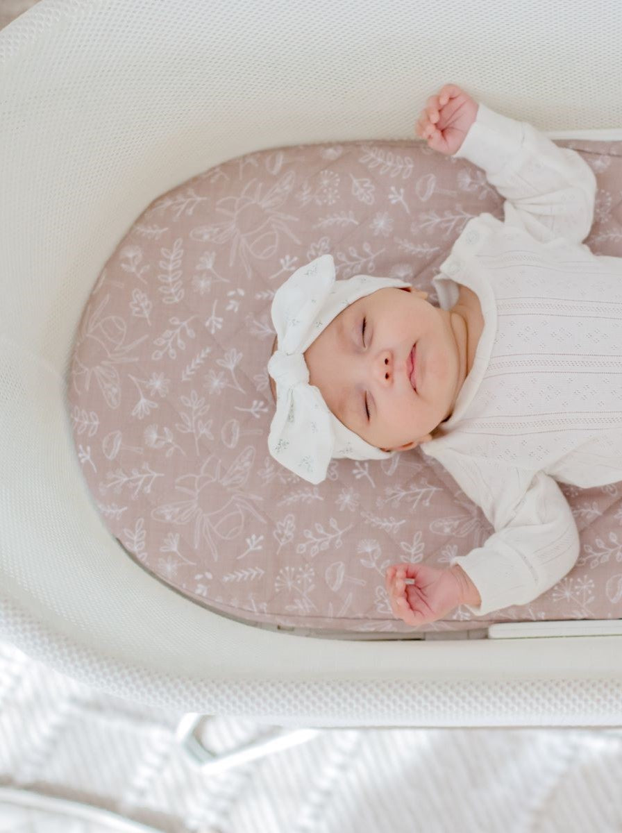 Small Oval Bassinet/Moses Basket Waterproof Sheet | Bee Kind