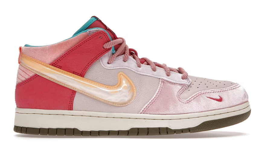 nike sb strawberry milk