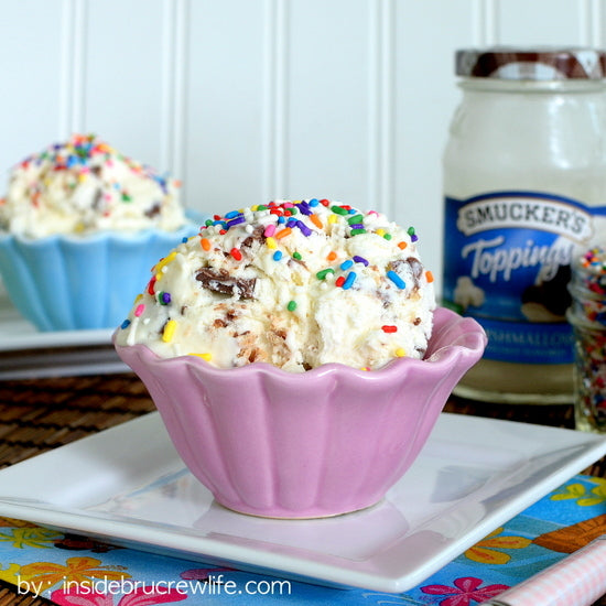 7 Candy And Ice Cream Pairings That Would Make Ben and Jerry Jealous