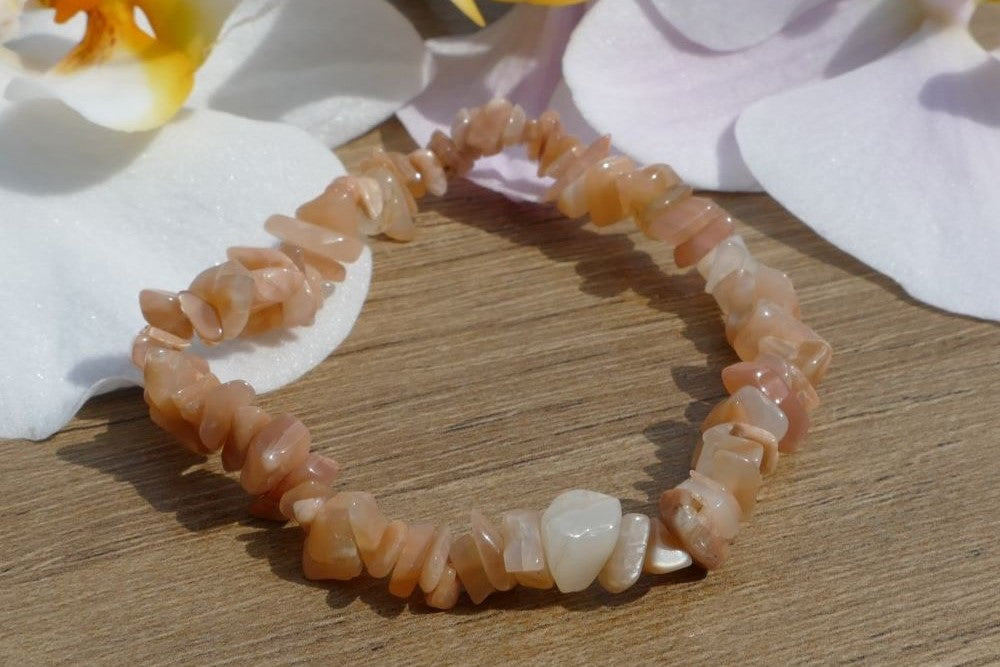 image of a peach moonstone chips bracelet. this healing crystal is available at dumi's crystals