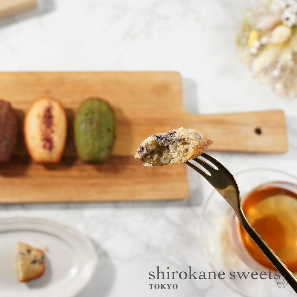 「送料無料・ポスト投函」shirokane sweets TOKYO 白金マドレーヌ（ブルーベリー）　4個入