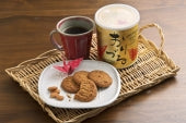 からす麦プレミアムクッキー　おりづる　2缶入り（１缶=１０枚入）