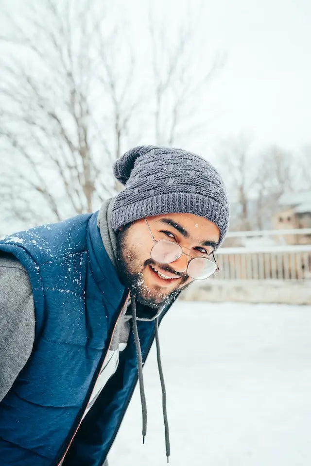 10 Fashion Forward Ways to Wear a Classic Puffer Vest in 2023 - Be So You