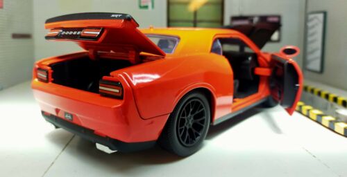 dodge challenger hellcat toy model