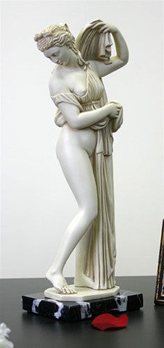 Callipygian Venus Gallery Statue - Design Toscano