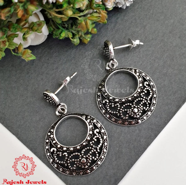 Handpainted Black Kundan chandbali earrings with pearl drops