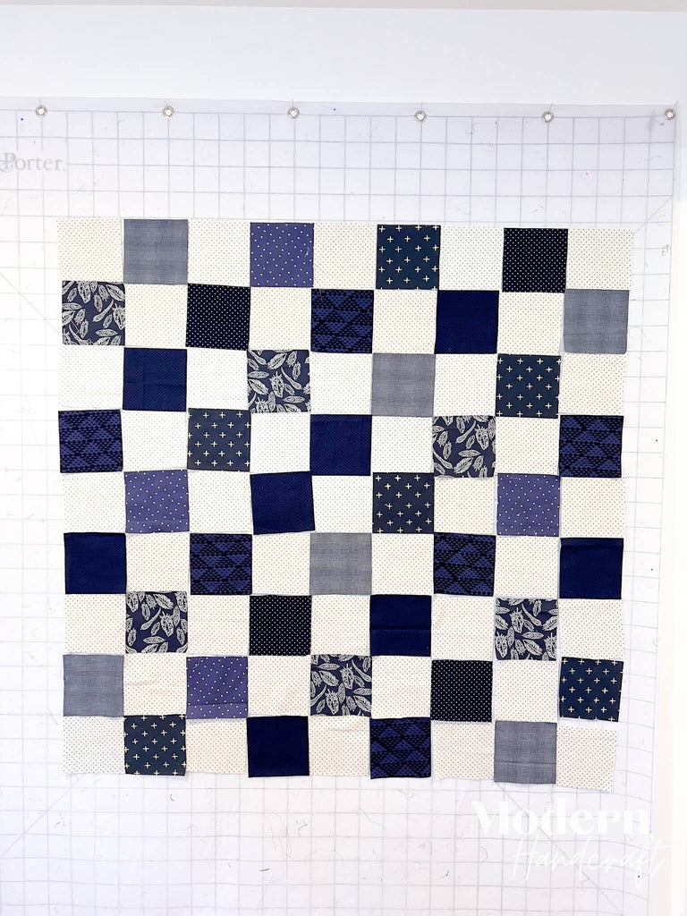 Checkerboard Baby Quilt Tutorial by Modernhandcraft.com