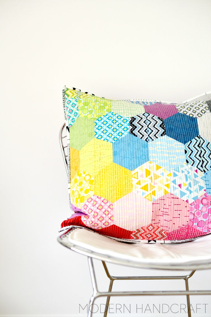 Rainbow Hexagon Pillow - Modernhandcraft.com