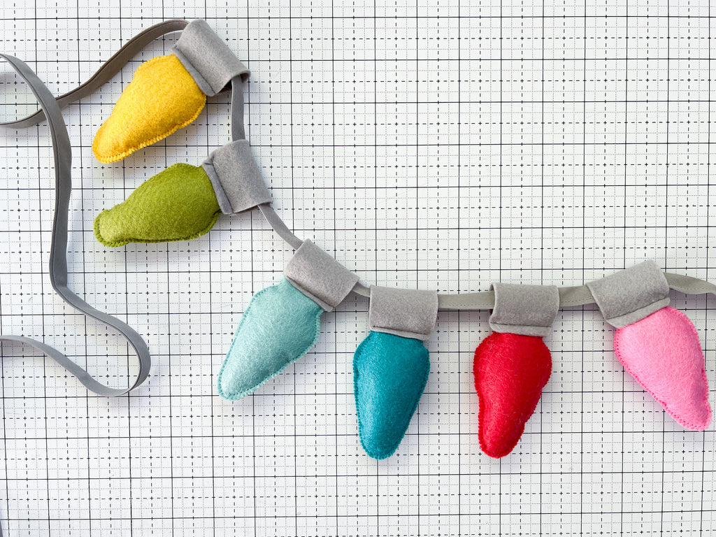 Felt Bulb Garland Tutorial by Modernhandcraft.com