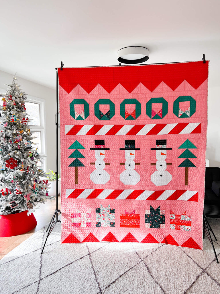 Frosty Quilt - Christmas in the City Version by Modernhandcraft.com