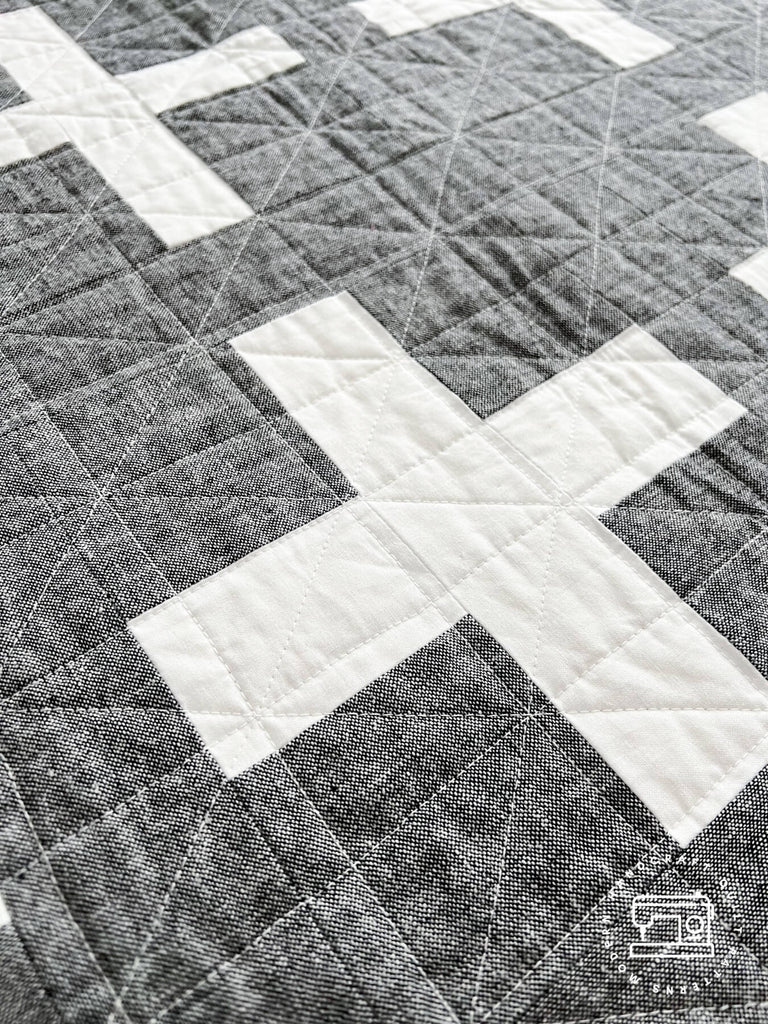 Increase Quilt Essex Linen Version by Modernhandcraft.com