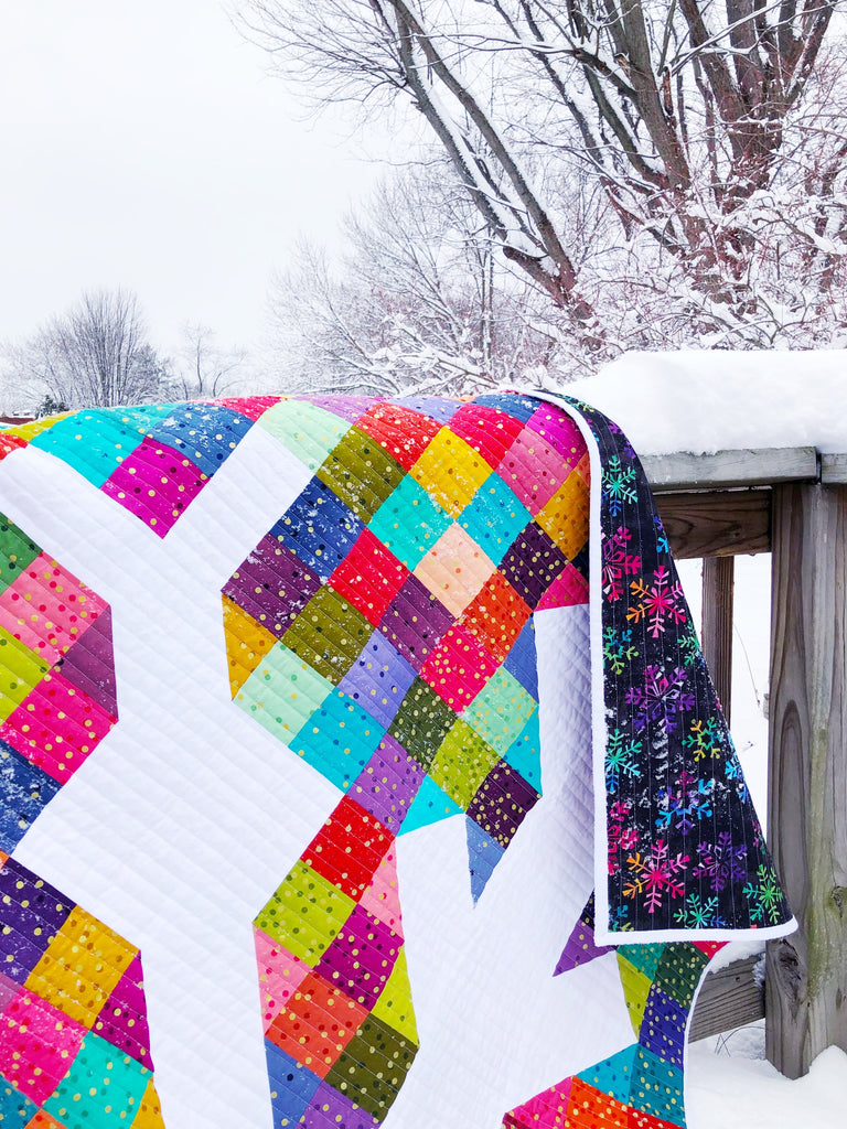 Snowflake Quilt / Scrappy Ombre Version - Modernhandcraft.com