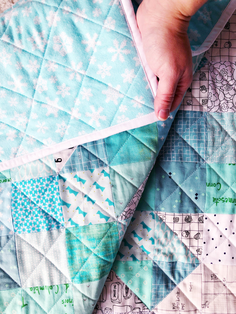 Snowflake Quilt / Scrappy Aqua Version - Modernhandcraft.com