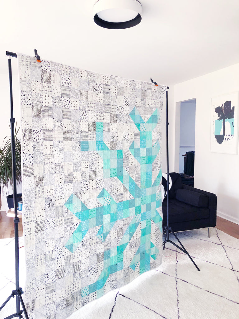 Snowflake Quilt / Scrappy Aqua Version - Modernhandcraft.com