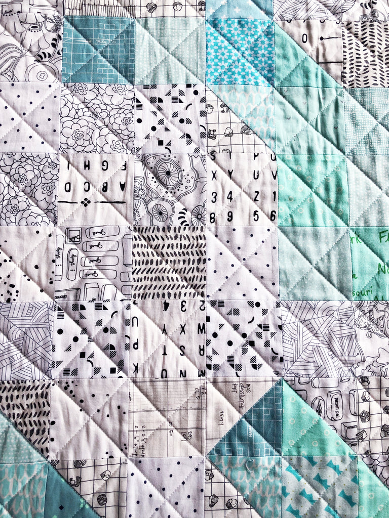 Snowflake Quilt / Scrappy Aqua Version - Modernhandcraft.com