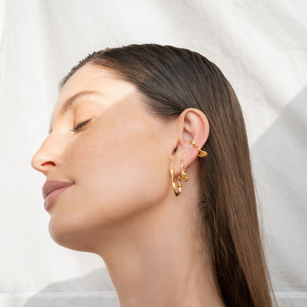 Izzy Mini Hoop Earrings – 24th & Gold