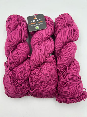 What is Double-Knit (DK) Yarn? - Darn Yarn