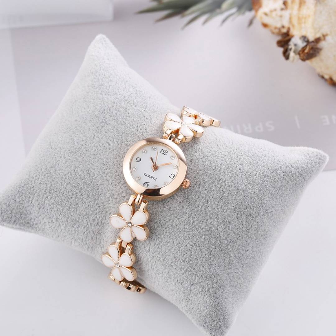 ELEOPTION Women Bangle Watch Bracelet Design Quartz Watch with Rhinestone  Round Dial Stainless Steel Band Wrist Watches Free Women's Watch Box :  Amazon.in: Fashion