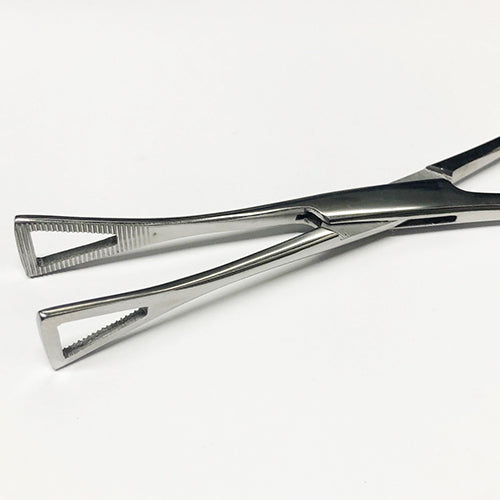 Pennington Forceps (Standard or Slotted)