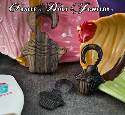 Ebony Cupcake Hangers by Oracle Body Jewelry