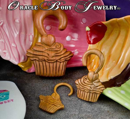 Saba Cupcake Hangers by Oracle Body Jewelry