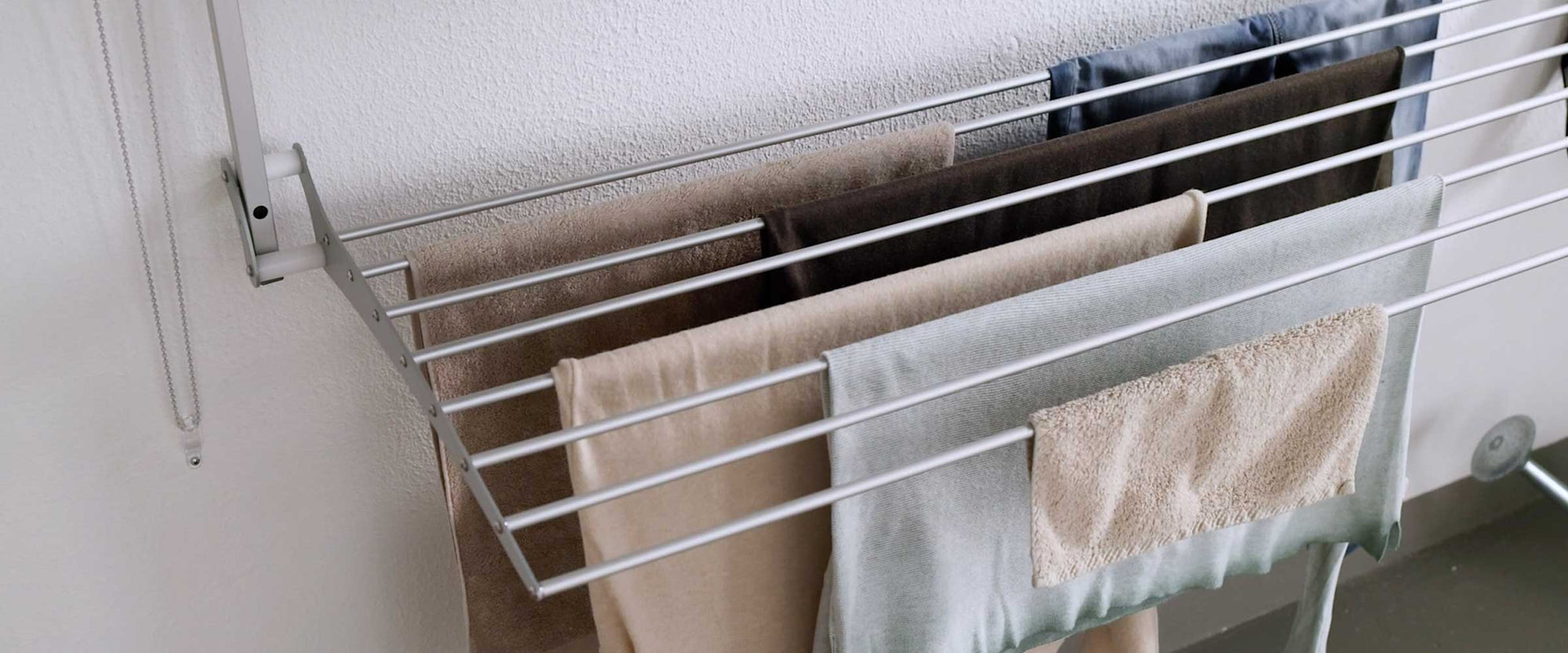Wall Mounted Clothes Drying Rack | Foxydry Wall