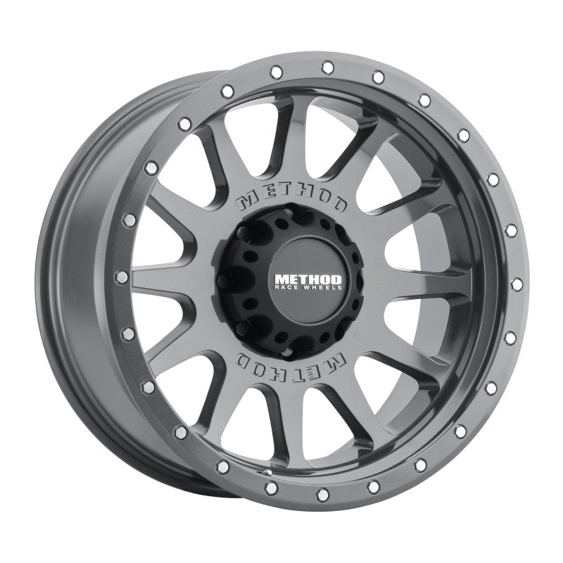 Method | MR605 NV 20x10 -24mm Offset 8x6.5 121.3mm CB Gloss Titanium Wheel