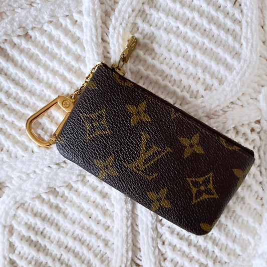 LOUIS VUITTON Monogram Partition Wristlet 142265