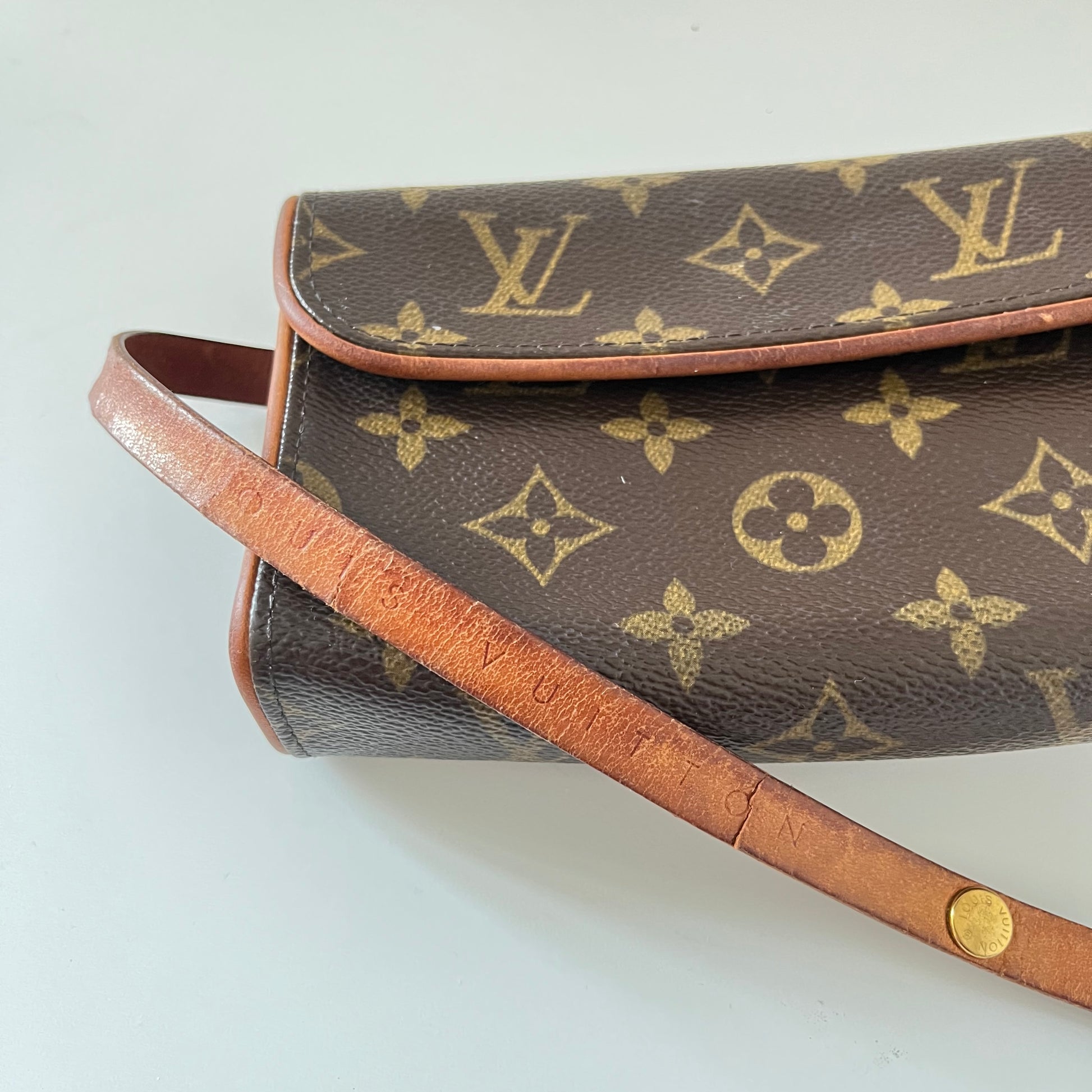 Louis Vuitton Monogram Men's Women's Dual Double Fanny Pack Waist