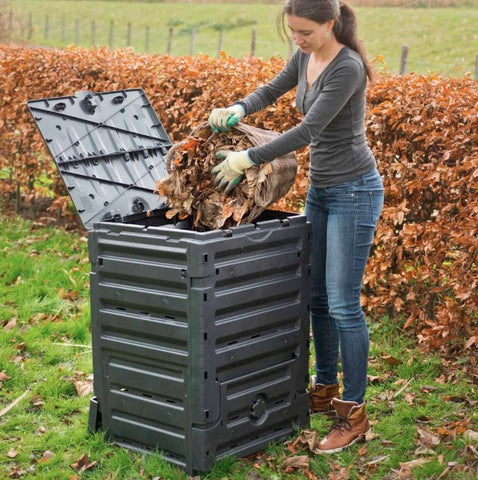 Kompostointi on tärkeä ympäristöteko, koska se vähentää jätteen määrää kaatopaikoilla ja samalla vähentää kasvihuonekaasupäästöjä
