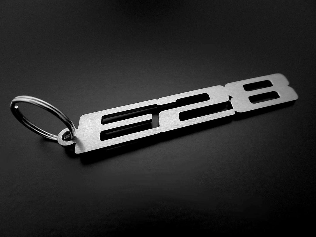 E30 BMW Keychain Stainless Steel brushed – DisagrEE