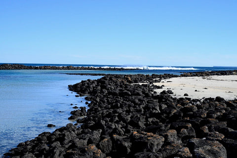 Volcanic rocks by the Southern Ocean, near Port Fairy