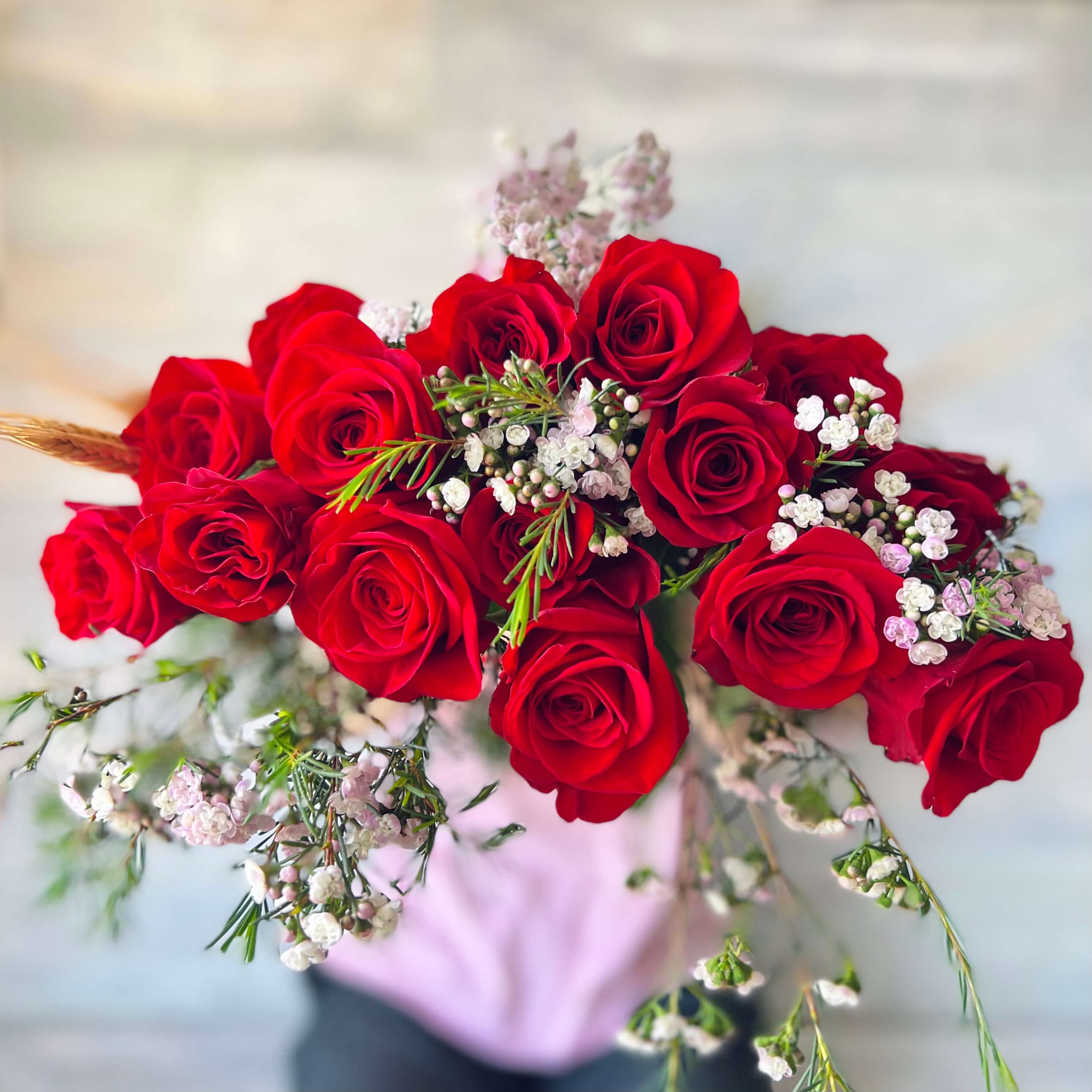 Ramo de rosas rojas a domicilio para Sant Jordi – Florbox Flores a domicilio