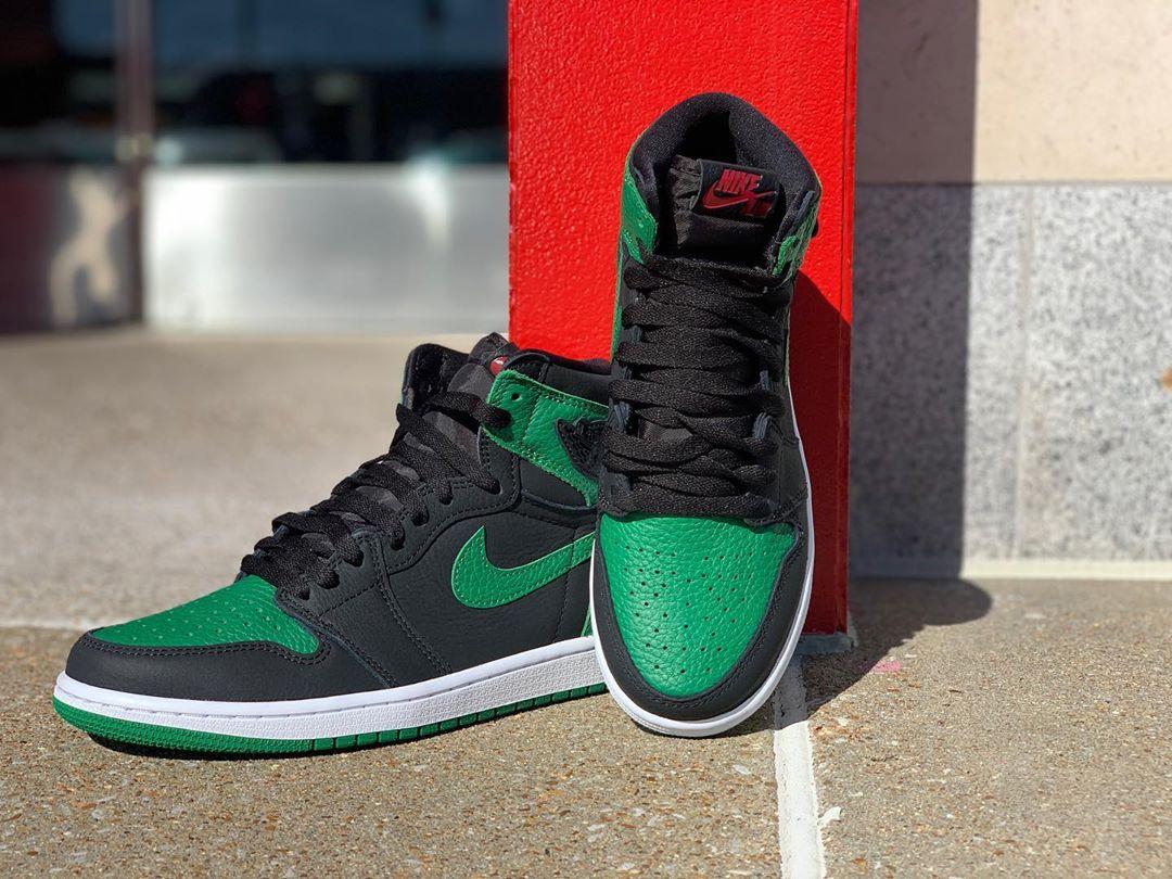 Nike Air Jordan 1 Pine Green Sneakers Shoes