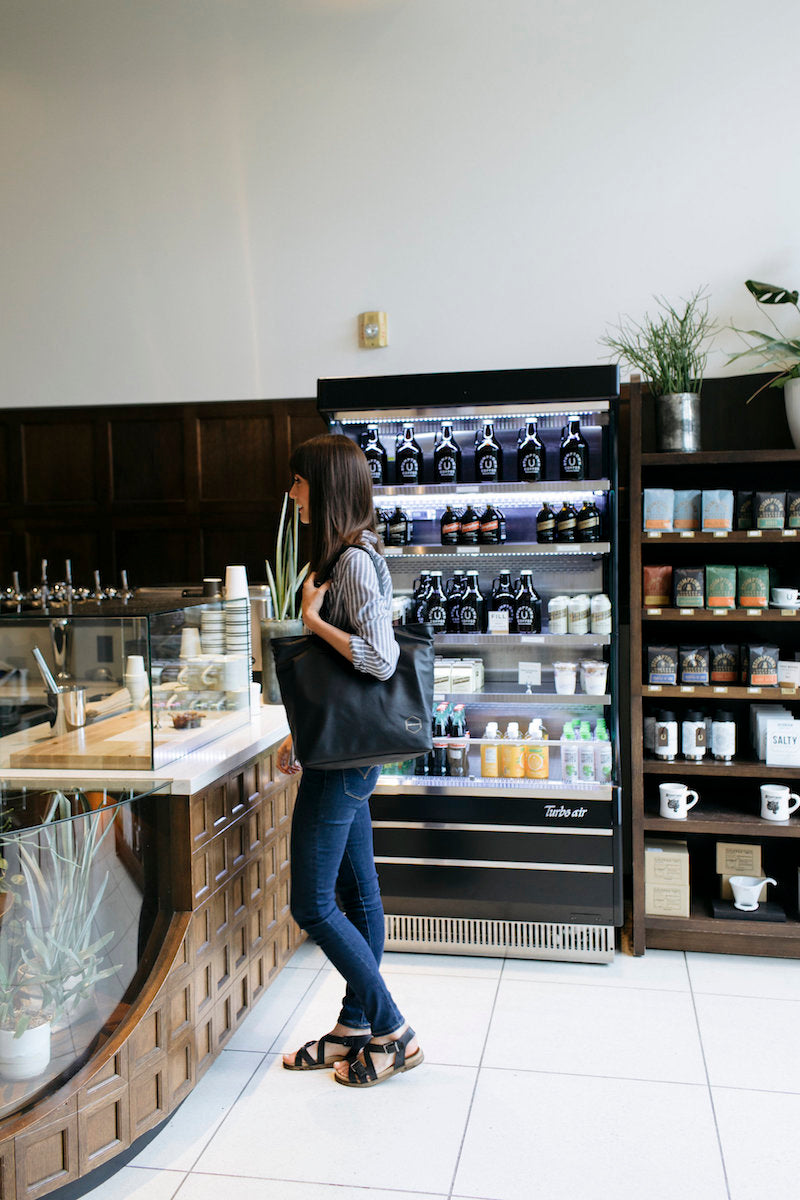 Portland Travel Guide - Fawn Design - Tote Bag 