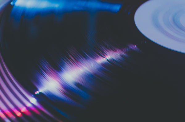 Vinile-per-giradischi-image-from-unsplash