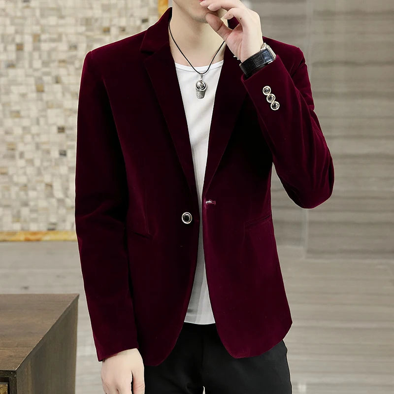 Blazer masculino slim em viscose com corte moderno e botão único