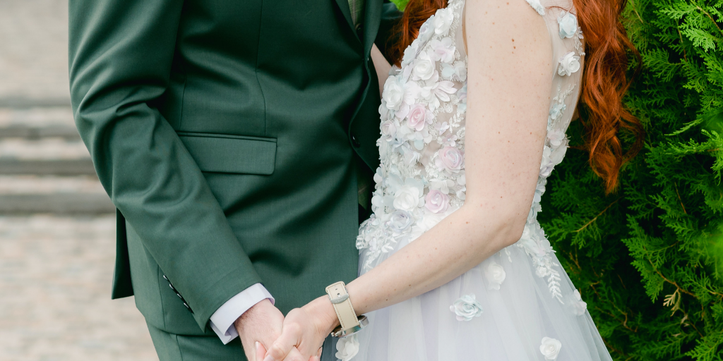 Dark Green Grooms Suit - www.weddingshewrote.co.nz