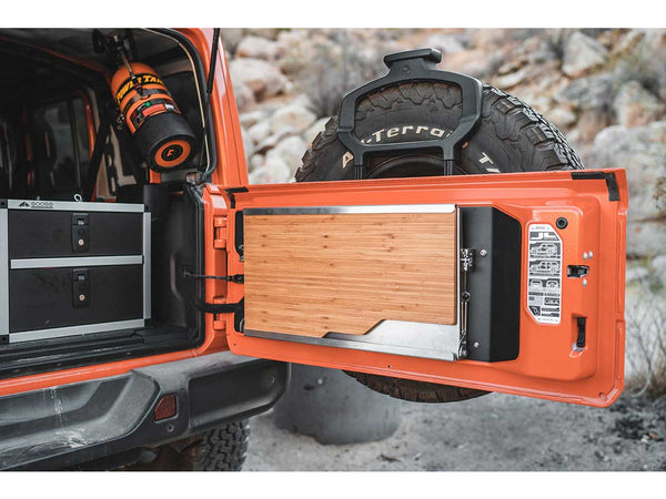 Jeep Wrangler JL / JLU Folding Tailgate Table - Goose Gear Edition – GP  FACTOR WEB