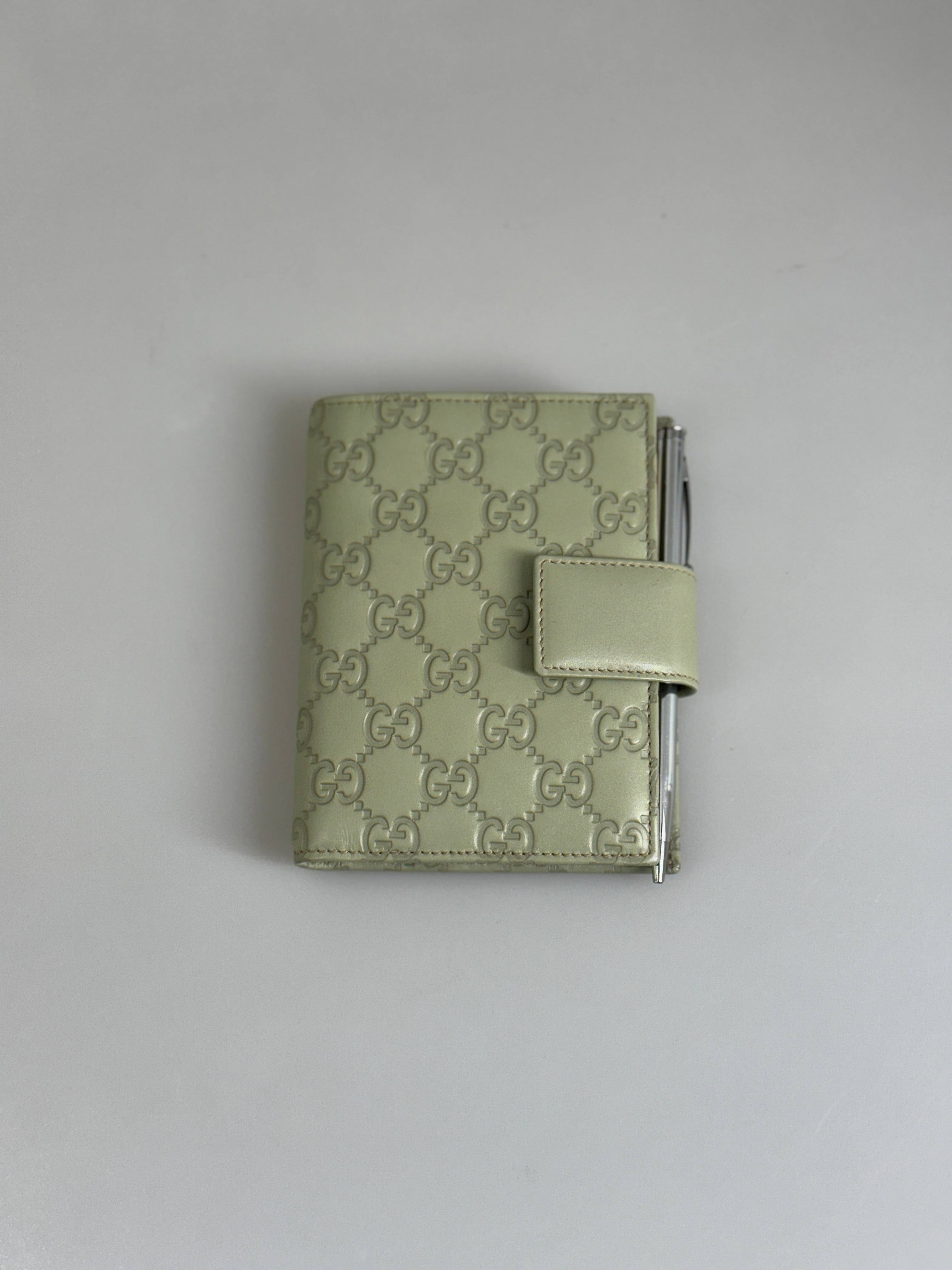 image of Gucci kalender SV12848