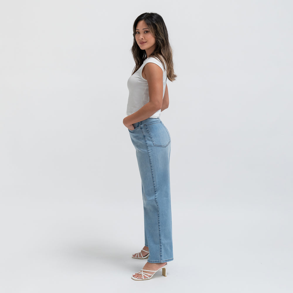 Air Loose Straight Jeans