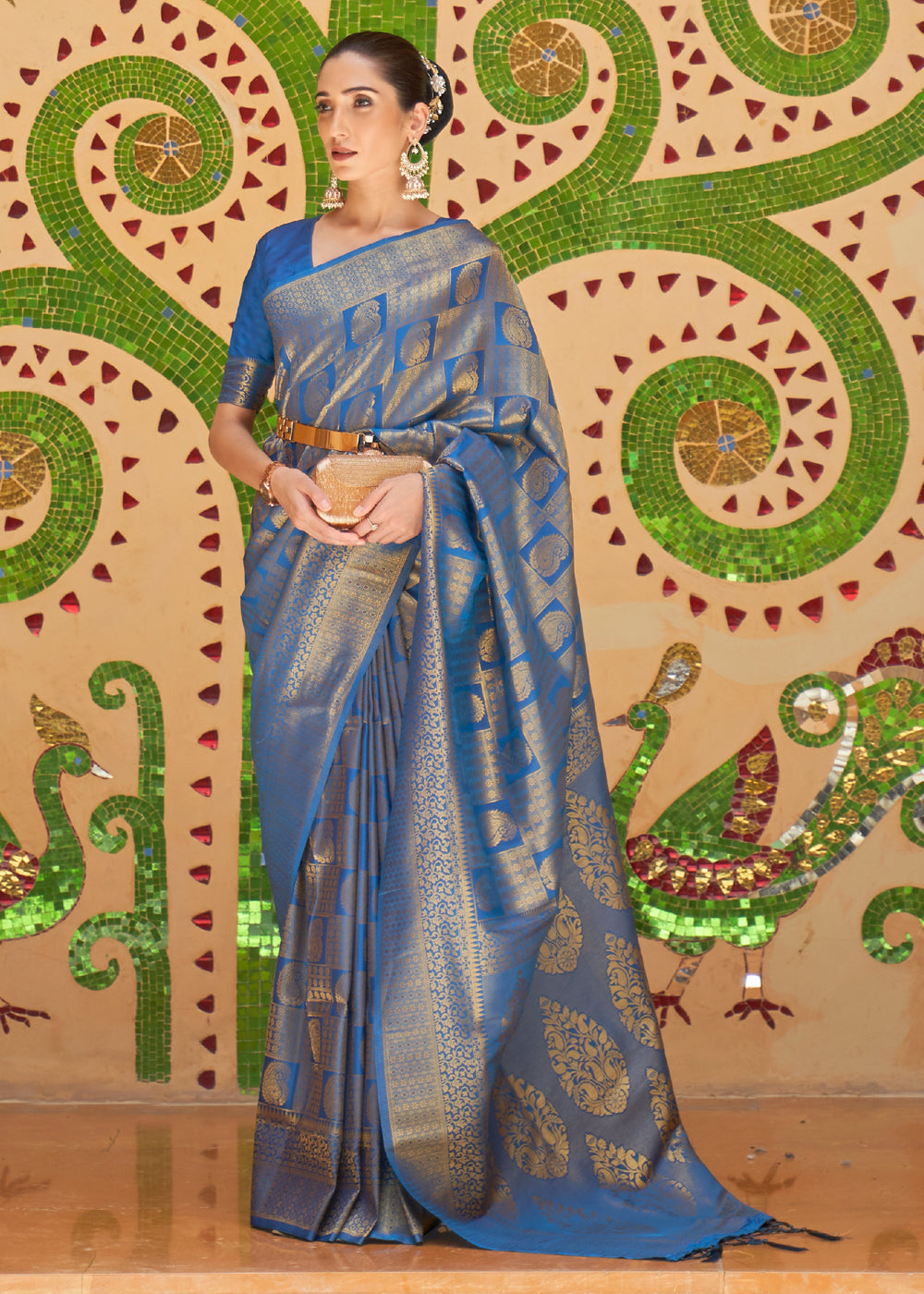 How to Dress Traditional for Durga Puja — Indian Fashion