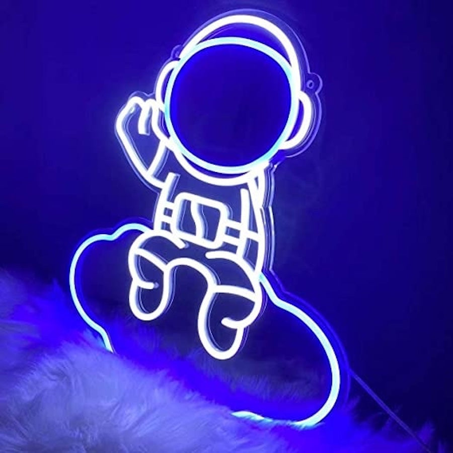  Astronaut bedroom neon sign