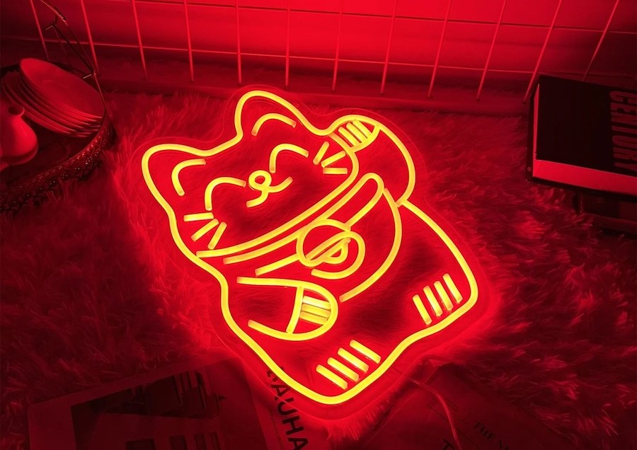 Lucky Cat Neon Sign