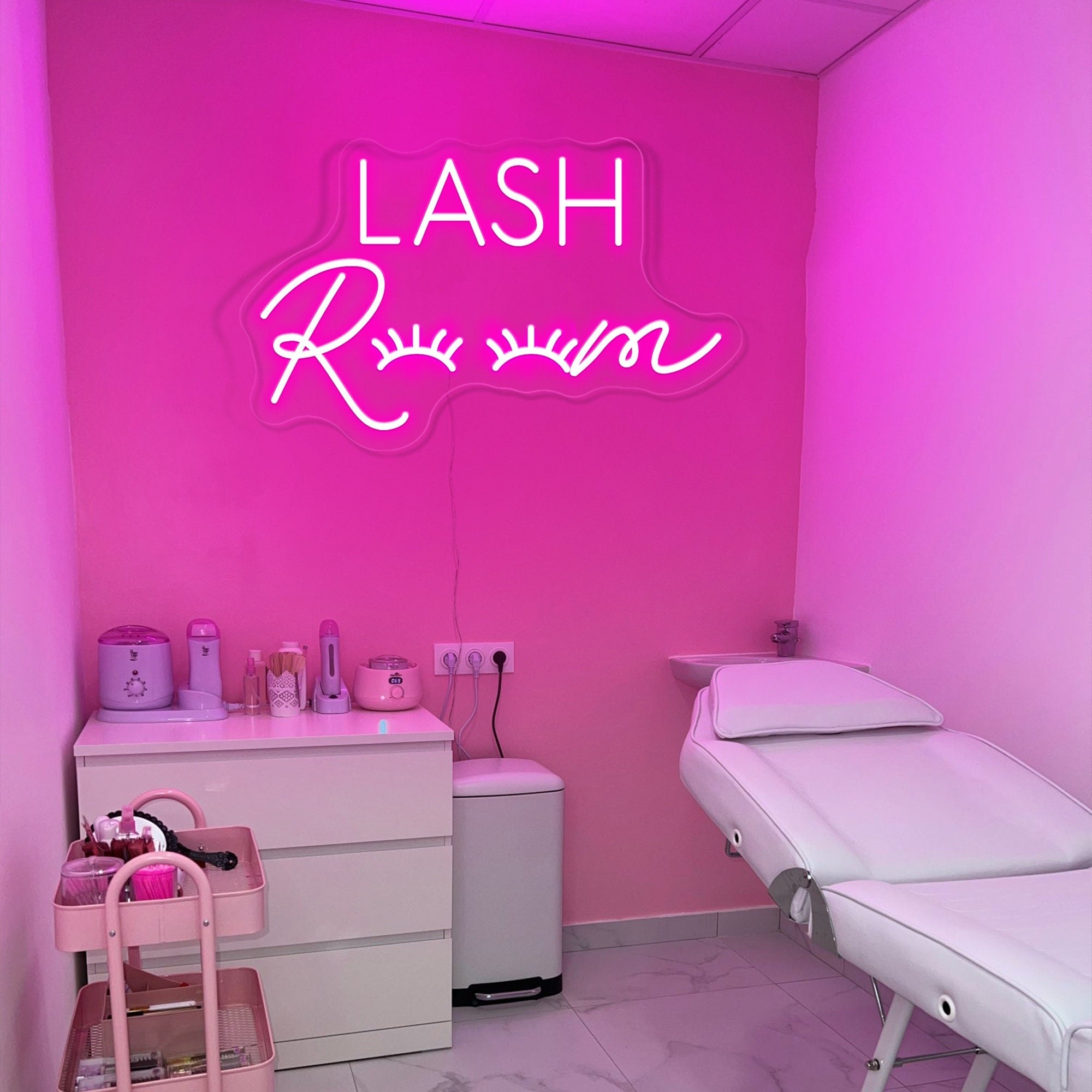  "Lash room" LED neon sign