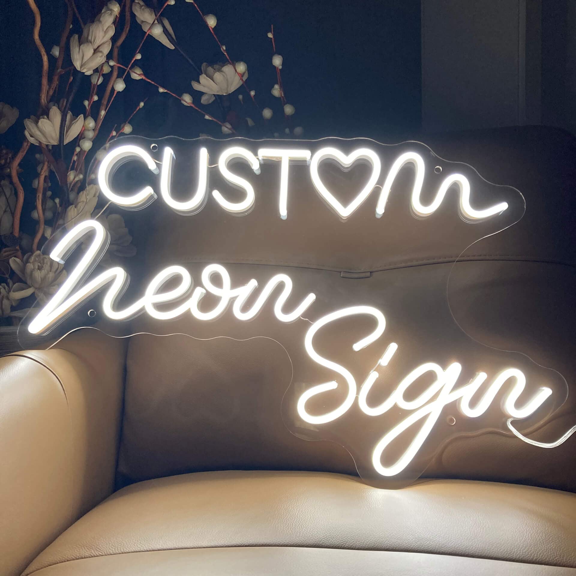 Custom Room’s Neon Sign That Come With Clean Design