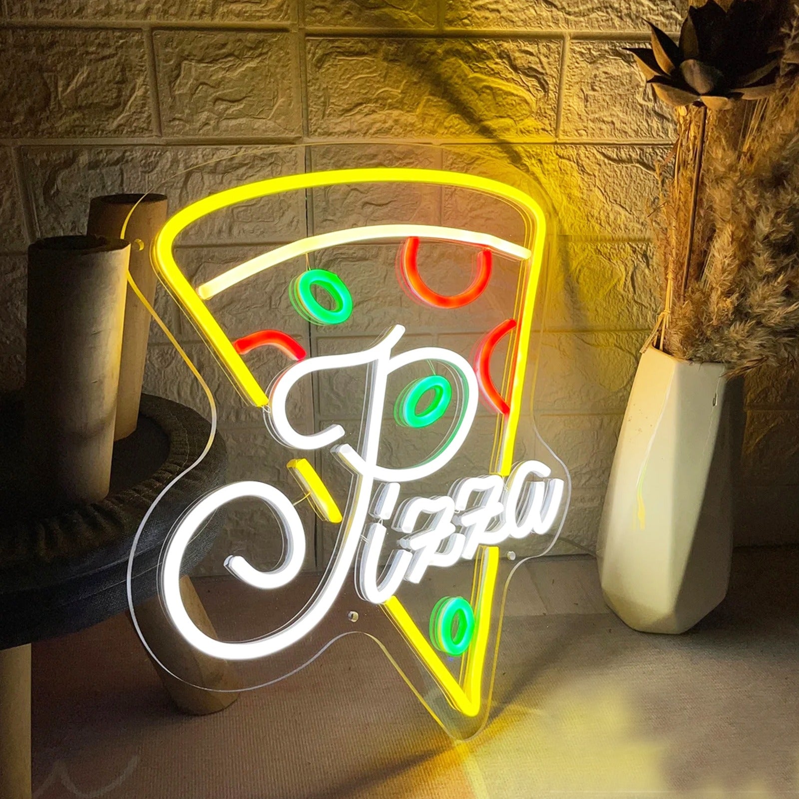  Pizza neon sign - a popular trend