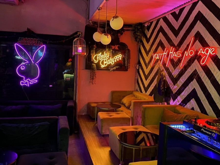 Tattoo Shop LED Neon Signs to best represent your brand